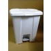 Cesto com Pedal todo em Plástico 30L